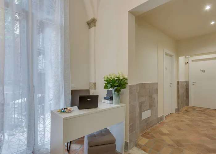 Navona Charme Pensión 4*