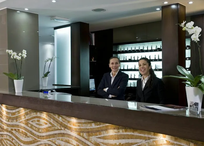 Navona Charme Pensión 4*